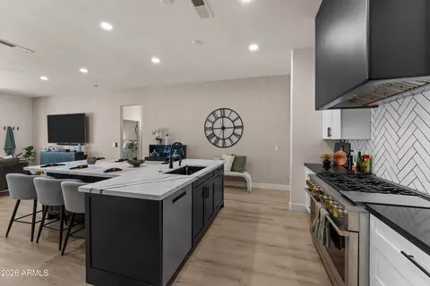 Kitchen - 10124 E Pantera Ave, Mesa, AZ 85212 photo 9 of 10