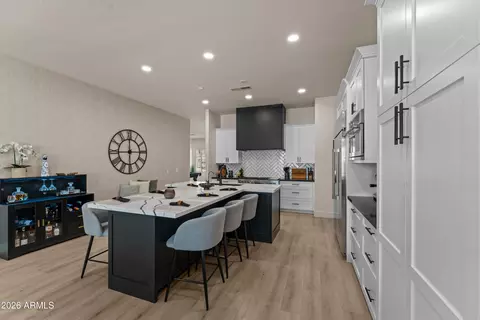 Kitchen - 10124 E Pantera Ave, Mesa, AZ 85212 photo 6 of 10