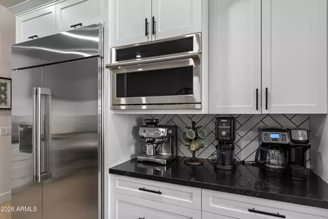 Kitchen - 10124 E Pantera Ave, Mesa, AZ 85212 photo 7 of 10