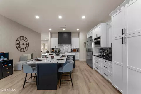 Kitchen - 10124 E Pantera Ave, Mesa, AZ 85212 photo 5 of 10