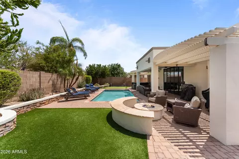 Exterior - 10124 E Pantera Ave, Mesa, AZ 85212 photo 3 of 8