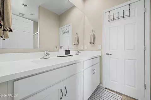 Bath - 5550 N 107th Ln, Phoenix, AZ 85037 photo 4 of 5