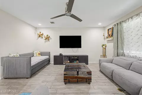 Living - 5550 N 107th Ln, Phoenix, AZ 85037 photo 3 of 3