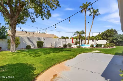 Exterior - 2540 E Sagebrush St, Gilbert, AZ 85296 photo 6 of 11