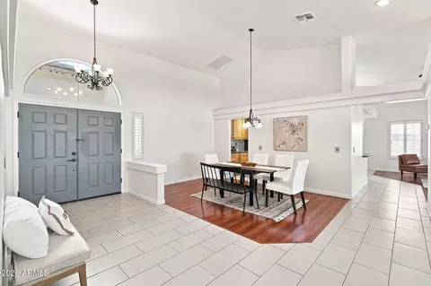 Entry Way - 2540 E Sagebrush St, Gilbert, AZ 85296 photo 3 of 3