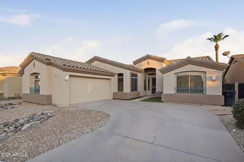 Exterior - 1645 E Orangewood St, Gilbert, AZ 85296 photo 1 of 3