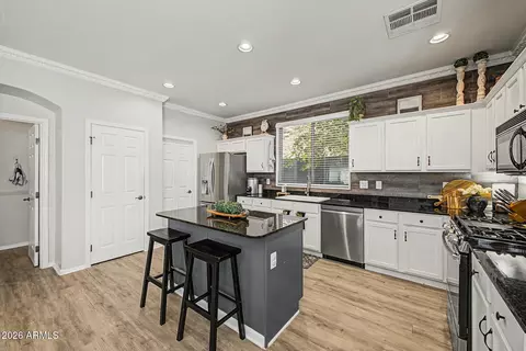 Kitchen - 4343 E Vaughn Ave, Gilbert, AZ 85234 photo 3 of 5