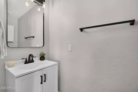 Bath - 3773 E Washington Ct, Gilbert, AZ 85234 photo 1 of 4