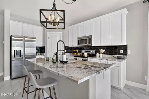 Kitchen - 3773 E Washington Ct, Gilbert, AZ 85234 photo 2 of 5