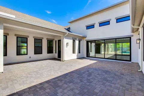 Exterior - 4041 E Mountain View Rd, Phoenix, AZ 85028 photo 5 of 16