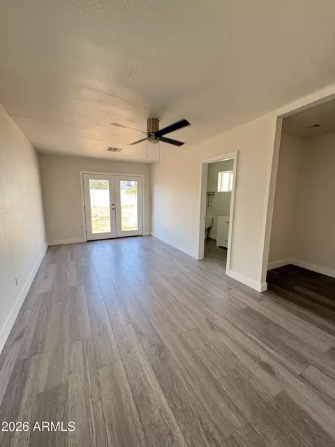 Living - 1718 E Glenrosa Ave, Phoenix, AZ 85016 photo 4 of 4