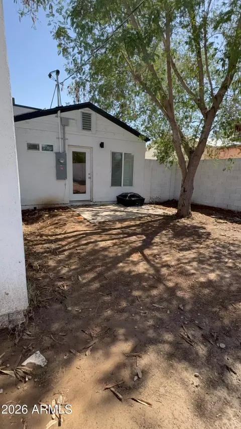 Exterior - 1718 E Glenrosa Ave, Phoenix, AZ 85016 photo 2 of 2