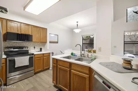Kitchen - 4140 E Spring Meadows Cir, Flagstaff, AZ 86004 photo 1 of 3