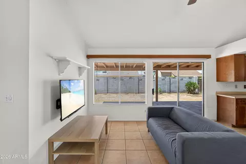 Living - 1508 E Todd Dr, Tempe, AZ 85283 photo 3 of 5