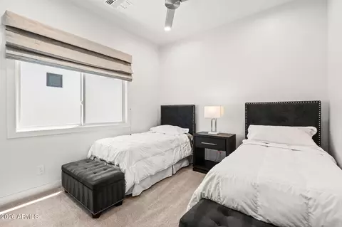 Bedroom - 3927 E Crittenden Ln, Phoenix, AZ 85018 photo 7 of 7