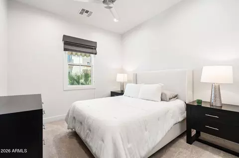Bedroom - 3927 E Crittenden Ln, Phoenix, AZ 85018 photo 5 of 7