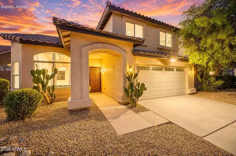 Exterior - 916 E Harwell Rd, Phoenix, AZ 85042 photo 2 of 8