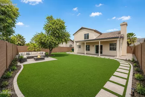 Exterior - 916 E Harwell Rd, Phoenix, AZ 85042 photo 8 of 8