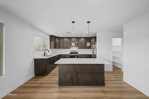 Other - 916 E Harwell Rd, Phoenix, AZ 85042 photo 1 of 3