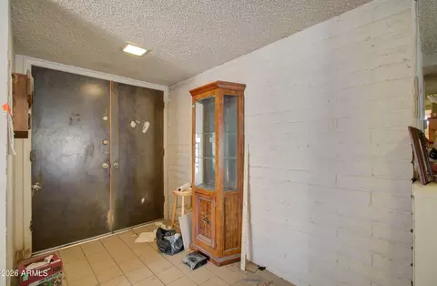 Entry Way - 7130 N 23rd Ave, Phoenix, AZ 85021 photo 2 of 2