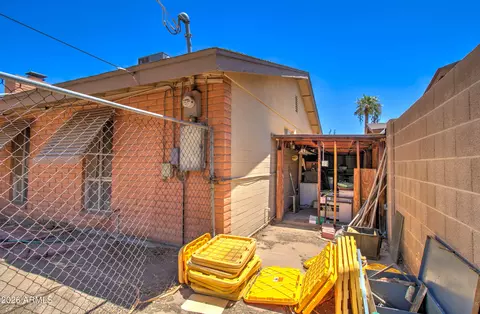 Exterior - 7130 N 23rd Ave, Phoenix, AZ 85021 photo 11 of 12