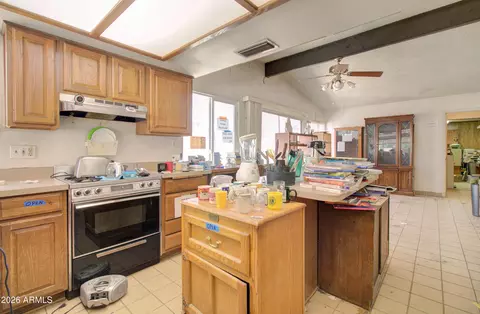 Kitchen - 7130 N 23rd Ave, Phoenix, AZ 85021 photo 4 of 5