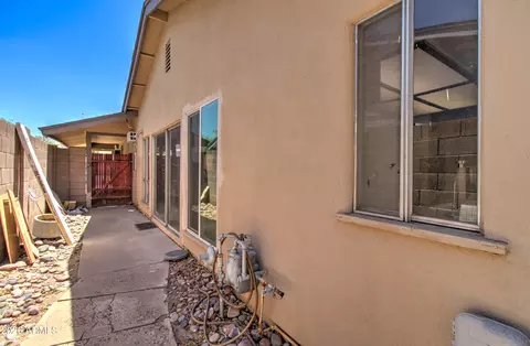 Exterior - 7130 N 23rd Ave, Phoenix, AZ 85021 photo 12 of 12