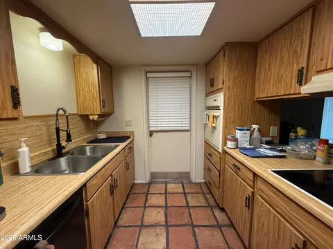 Kitchen - 1510 E Dolphin Ave, Mesa, AZ 85204 photo 1 of 7