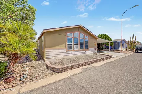 2208 W Baseline Ave #86, Apache Junction, AZ 85120 photo 4