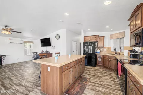 2208 W Baseline Ave #86, Apache Junction, AZ 85120 photo 12