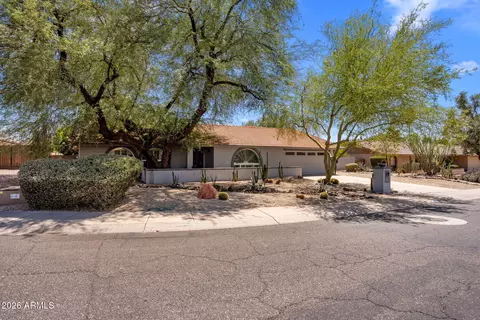 Exterior - 417 E Beck Ln, Phoenix, AZ 85022 photo 11 of 11