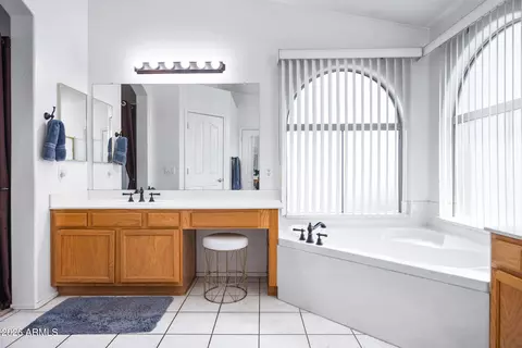 Bath - 713 W Johnson Dr, Gilbert, AZ 85233 photo 5 of 5