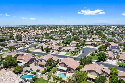 View/Area - 713 W Johnson Dr, Gilbert, AZ 85233 photo 8 of 8