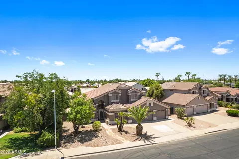 View/Area - 713 W Johnson Dr, Gilbert, AZ 85233 photo 1 of 8