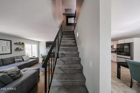 Entry Way - 1502 E Wescott Dr, Phoenix, AZ 85024 photo 4 of 9