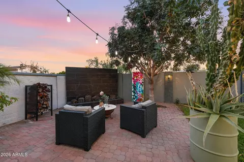 Exterior - 1502 E Wescott Dr, Phoenix, AZ 85024 photo 9 of 14