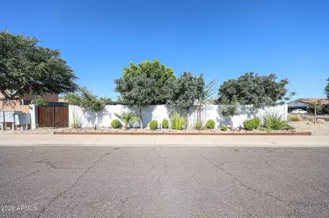 Exterior - 1502 E Wescott Dr, Phoenix, AZ 85024 photo 14 of 14