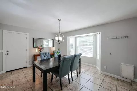 Dining - 1502 E Wescott Dr, Phoenix, AZ 85024 photo 6 of 6