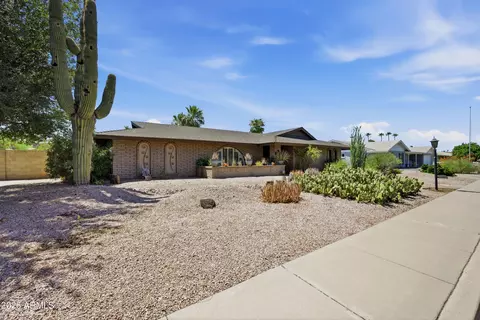 Exterior - 1513 E Grandview St, Mesa, AZ 85203 photo 4 of 9