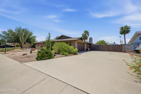 Exterior - 1513 E Grandview St, Mesa, AZ 85203 photo 5 of 9