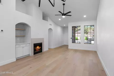48 N Colonial Dr, Gilbert, AZ 85234 photo 9