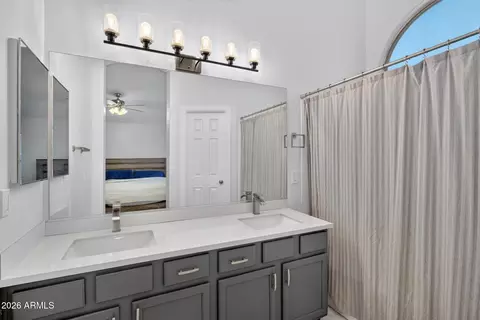 Bath - 425 N Windsor --, Mesa, AZ 85213 photo 1 of 3