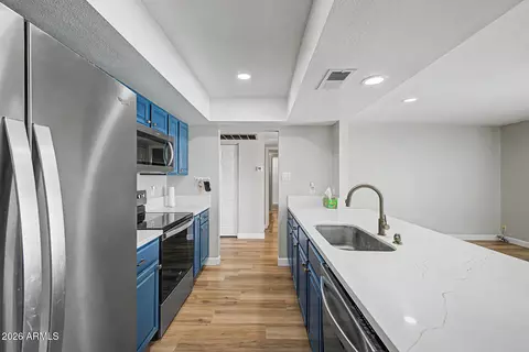 Kitchen - 1171 E Bell De Mar Dr, Tempe, AZ 85283 photo 3 of 4