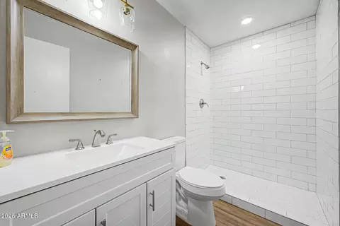 Bath - 1171 E Bell De Mar Dr, Tempe, AZ 85283 photo 1 of 2