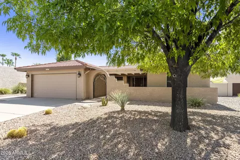 25425 S Sedona Dr, Sun Lakes, AZ 85248