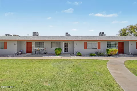 14046 N Newcastle Dr, Sun City, AZ 85351