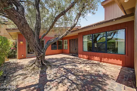 Exterior - 2356 E Cheryl Dr, Phoenix, AZ 85028 photo 7 of 16