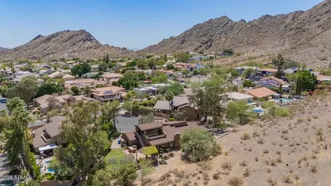 View/Area - 2356 E Cheryl Dr, Phoenix, AZ 85028 photo 5 of 10