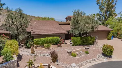 Exterior - 2356 E Cheryl Dr, Phoenix, AZ 85028 photo 4 of 16