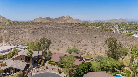 View/Area - 2356 E Cheryl Dr, Phoenix, AZ 85028 photo 2 of 10